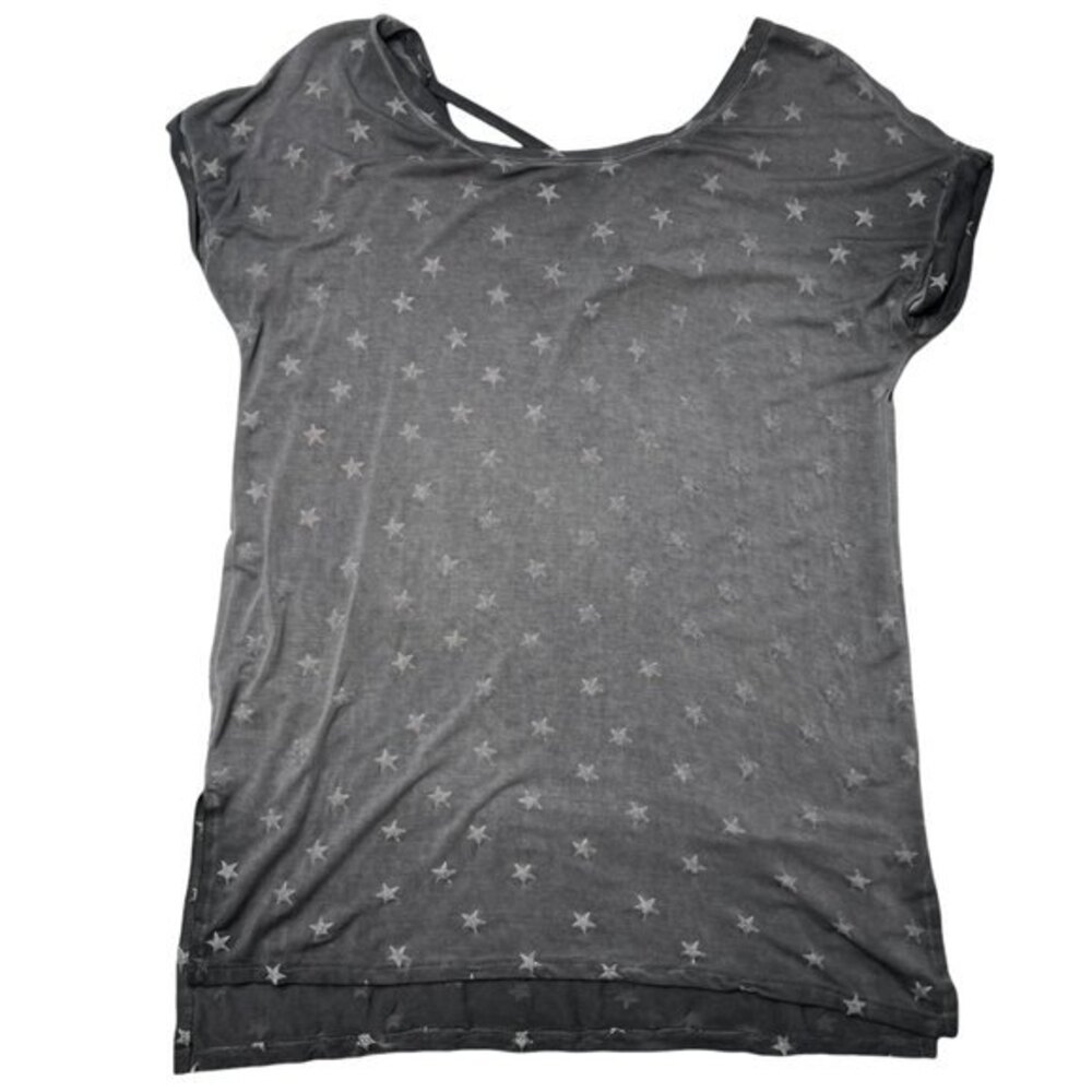 Cable & Gauge Star Print Graphic Distressed Top - Picture 15 of 15